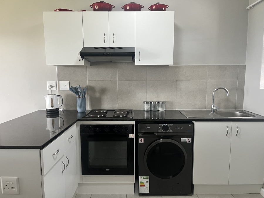 2 Bedroom Property for Sale in Fairview Eastern Cape